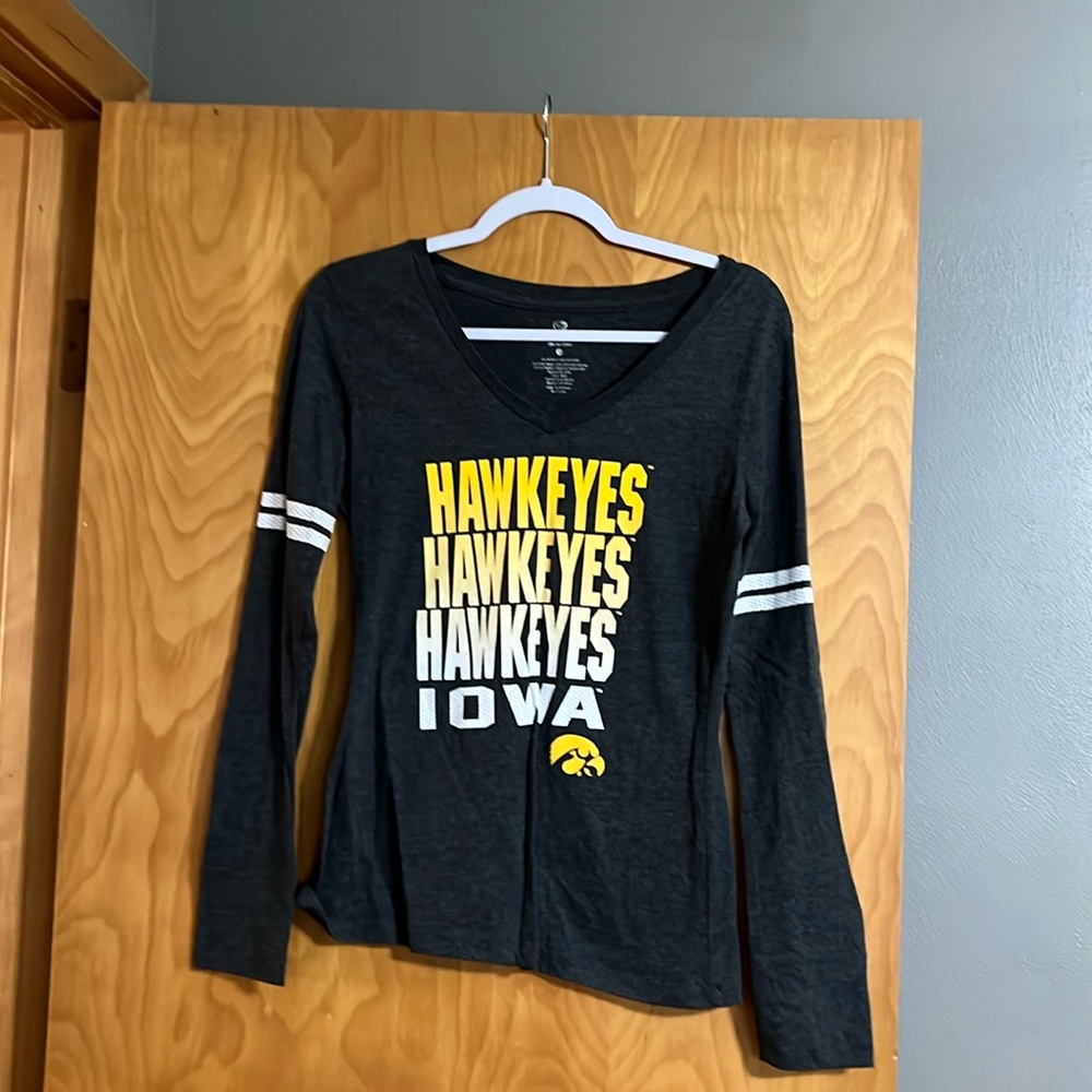 Iowa Hawkeyes v neck long Sleeved  size medium hardly wore